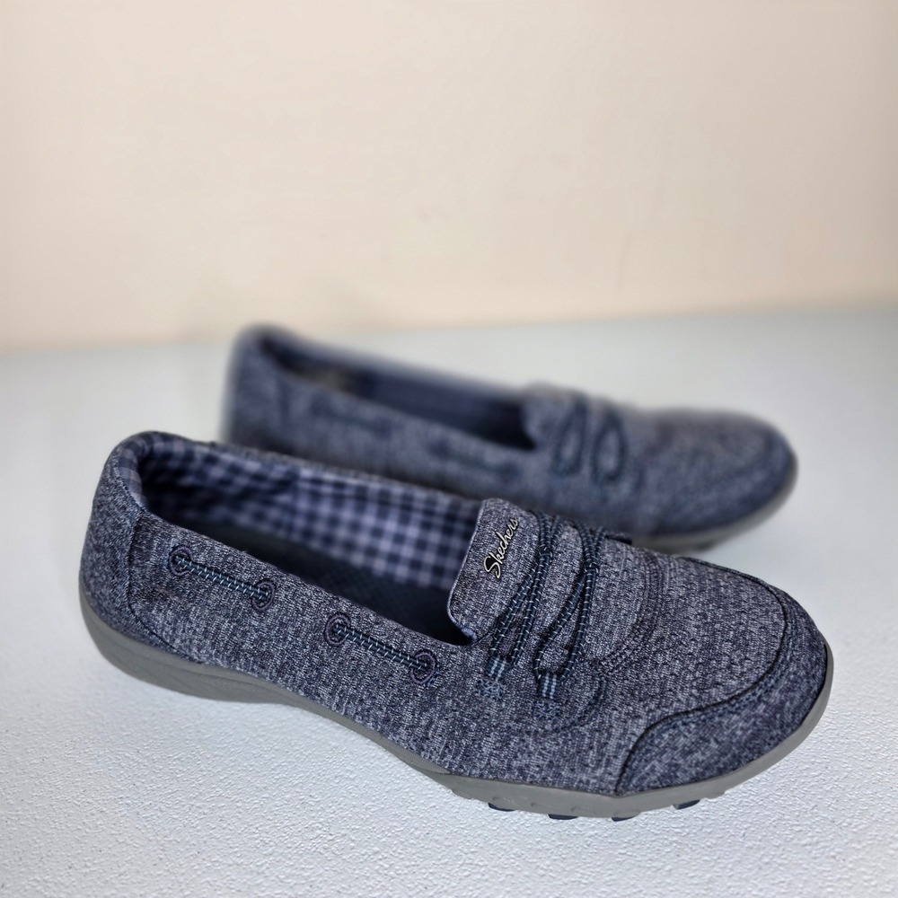 Skechers Relaxed Fit Loafers Women Size 10 Navy Memory Foam Slip On 23839 NVY